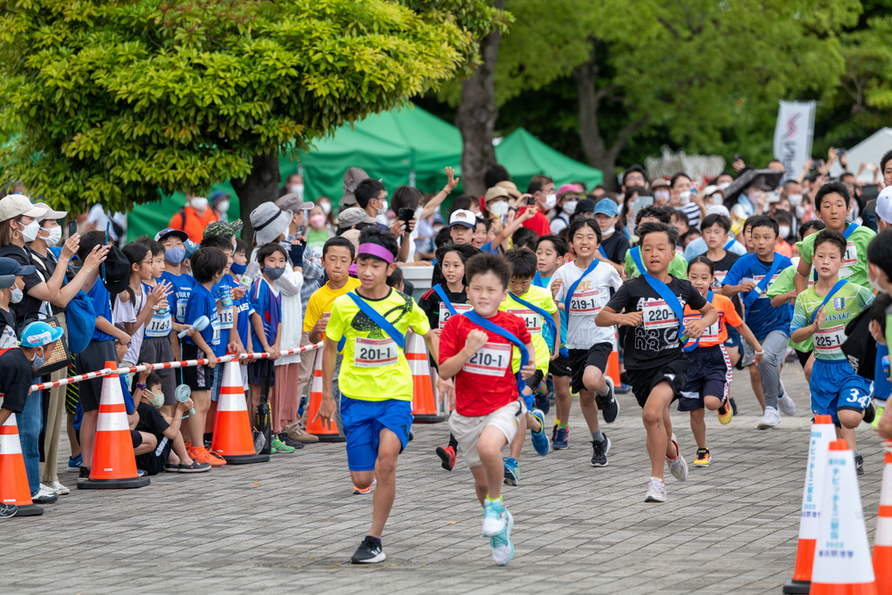 三井不動産グループプレゼンツ　第10回チビッ子ミニ駅伝